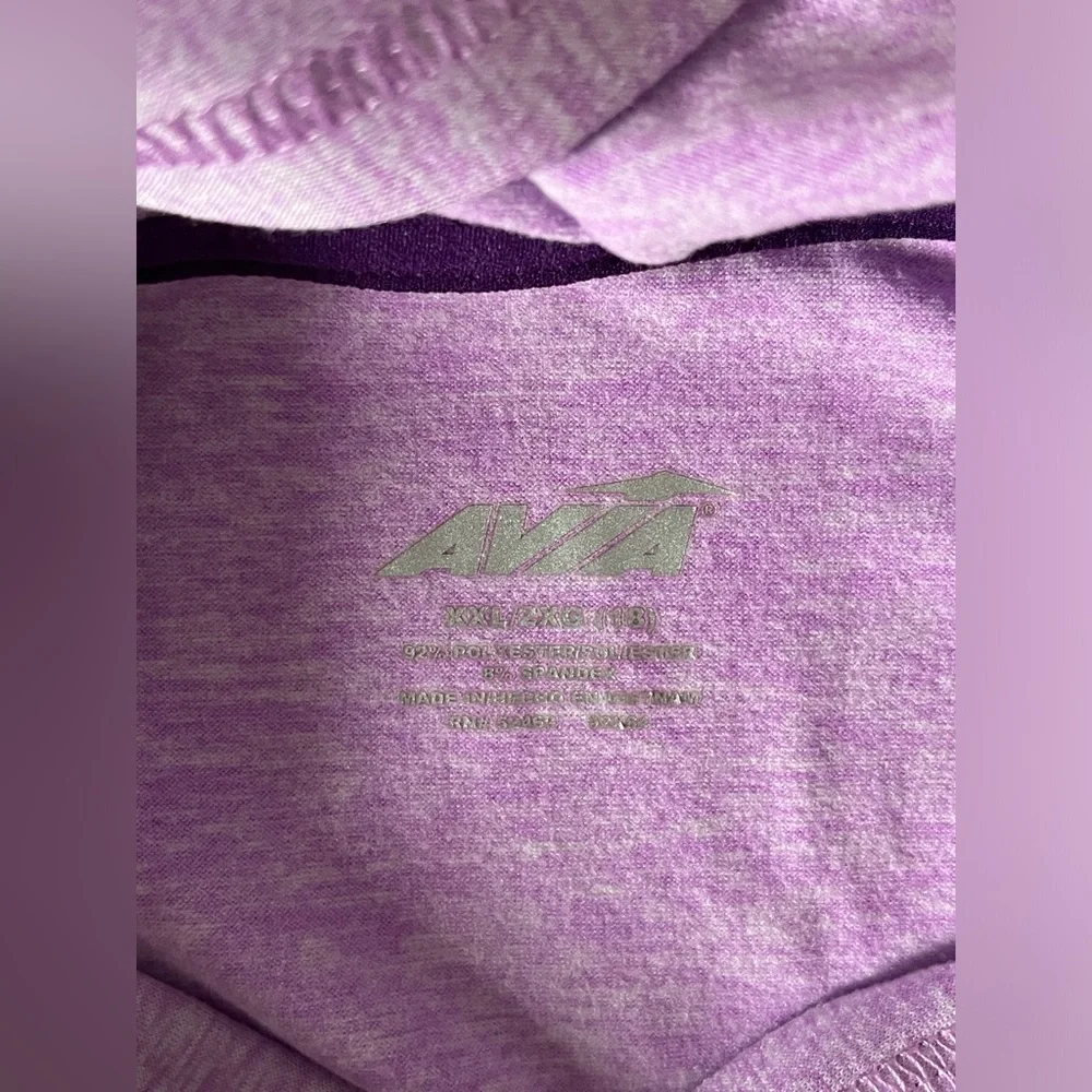 Avía long sleeve purple shirt XXL for sporty girls
